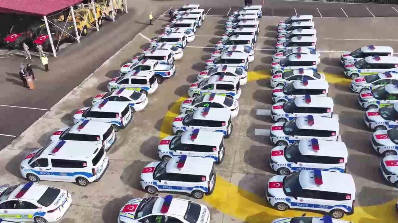 Şırnak’ta 189 Araçlık Yeni Filo Emniyet Teşkilatına Teslim Edildi