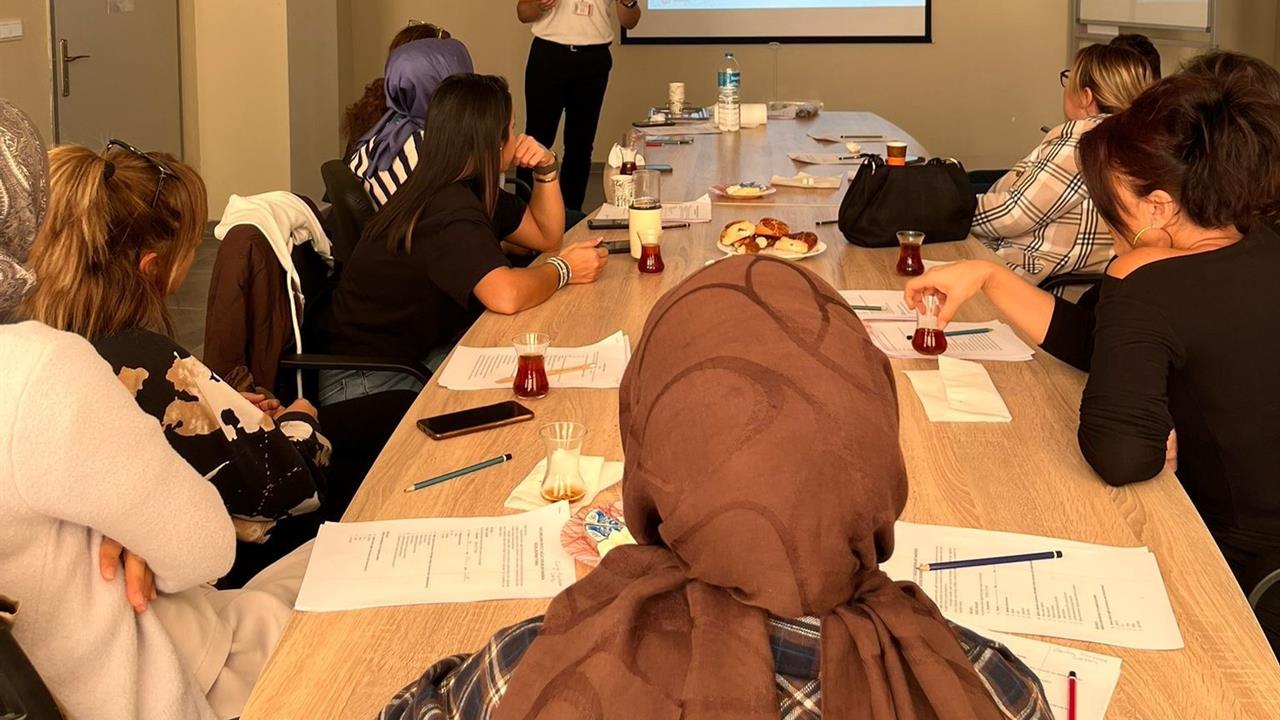 Düzce'de Sağlık Müdürlüğü tarafından Sağlıklı Yaşam Eğitimi Düzenleniyor