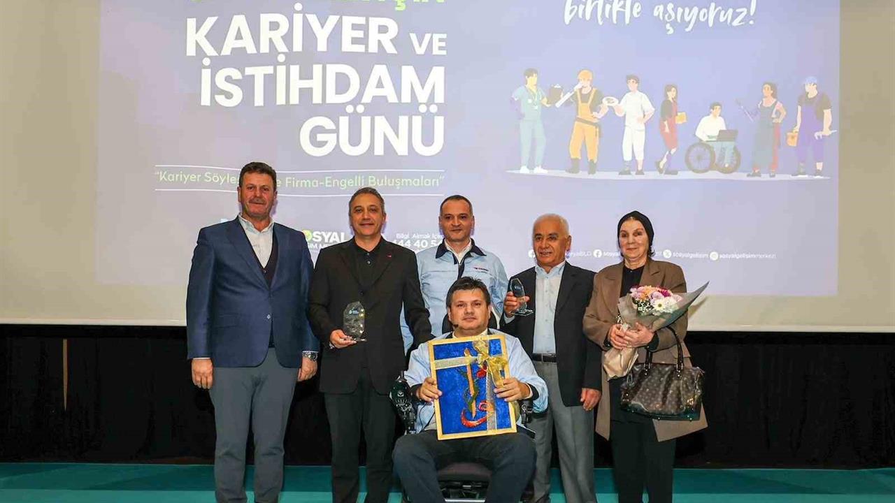 Sakarya'da Engelliler İçin Kariyer ve İstihdam Günü Düzenlendi