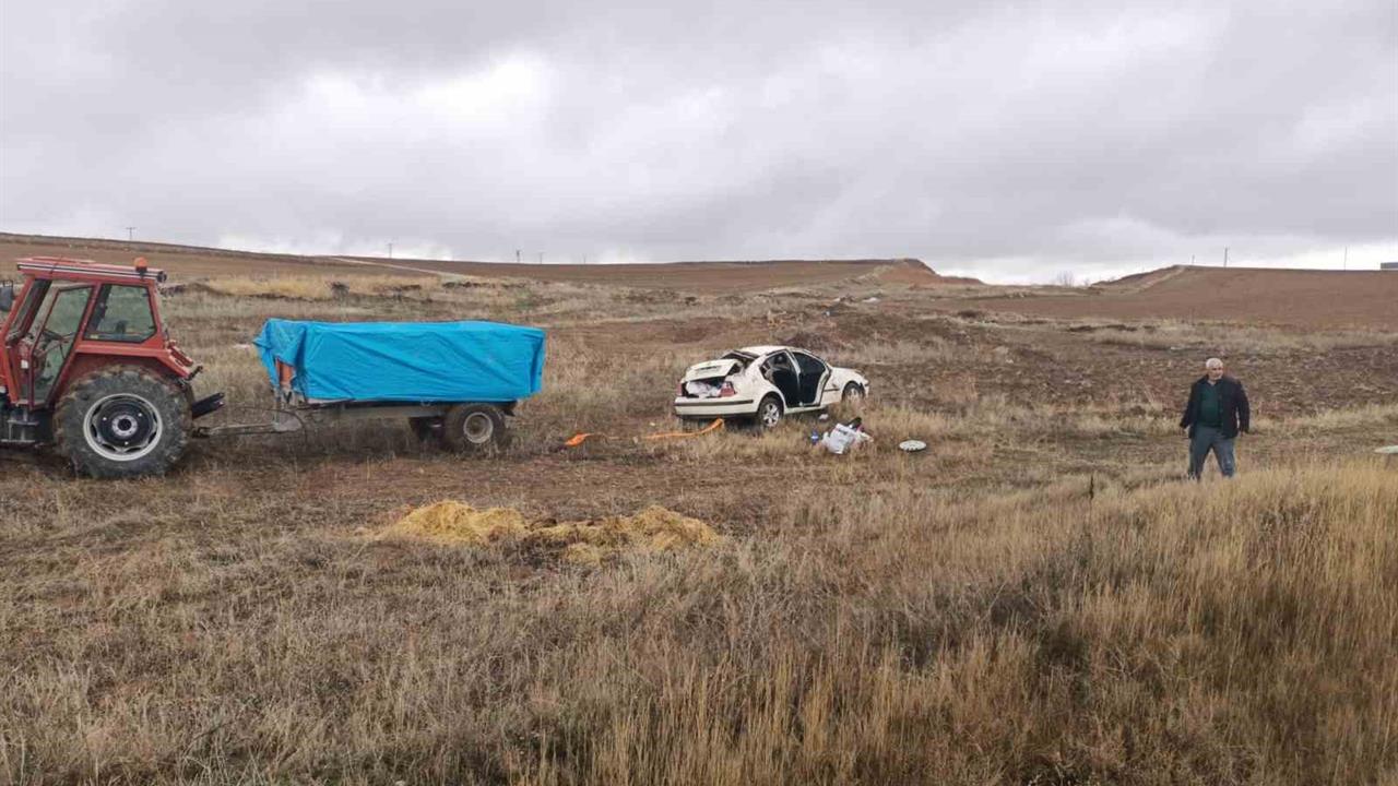 Çorum Alaca'da Meydana Gelen Trafik Kazasında 2 Kişi Yaralandı
