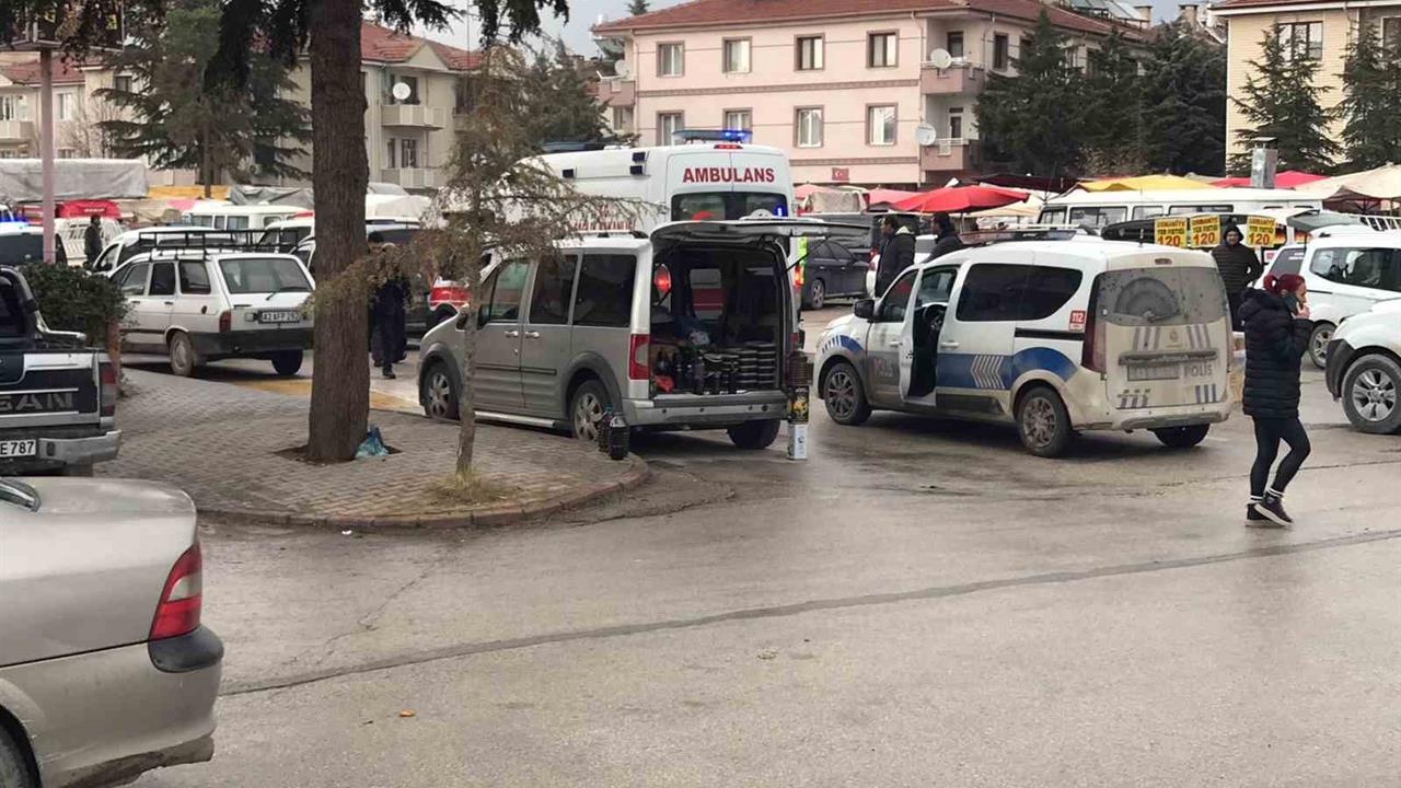 Konya Ereğli'de Pazarda Çıkan Kavga Sonucu 5 Kişi Yaralandı