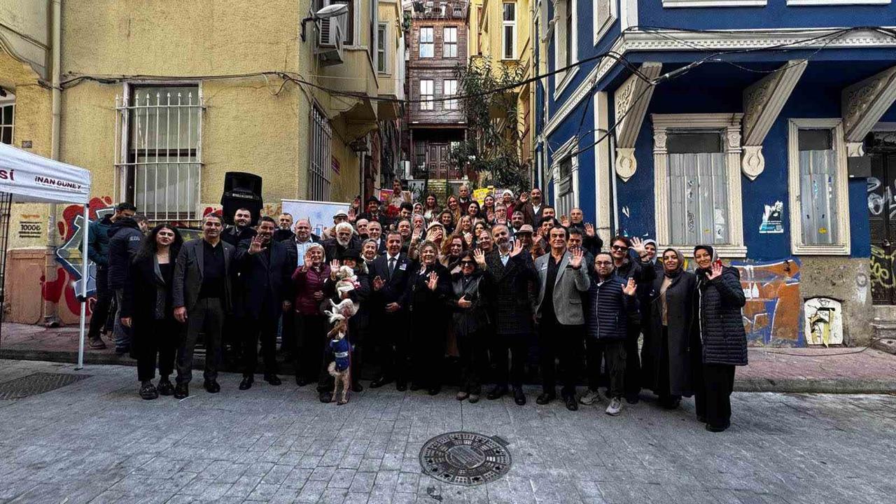 İstanbul Beyoğlu'nda Adile Naşit'in Vefatının 38. Yıldönümü Kutlandı