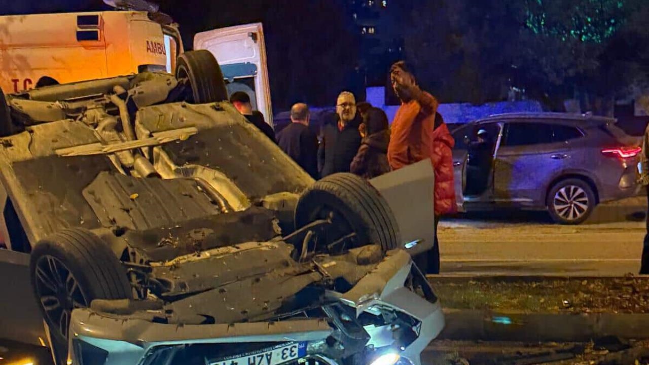 Fuat Morel’de Feci Kaza: Kontrolden Çıkan Otomobil Ağaçları Biçip Takla Attı!