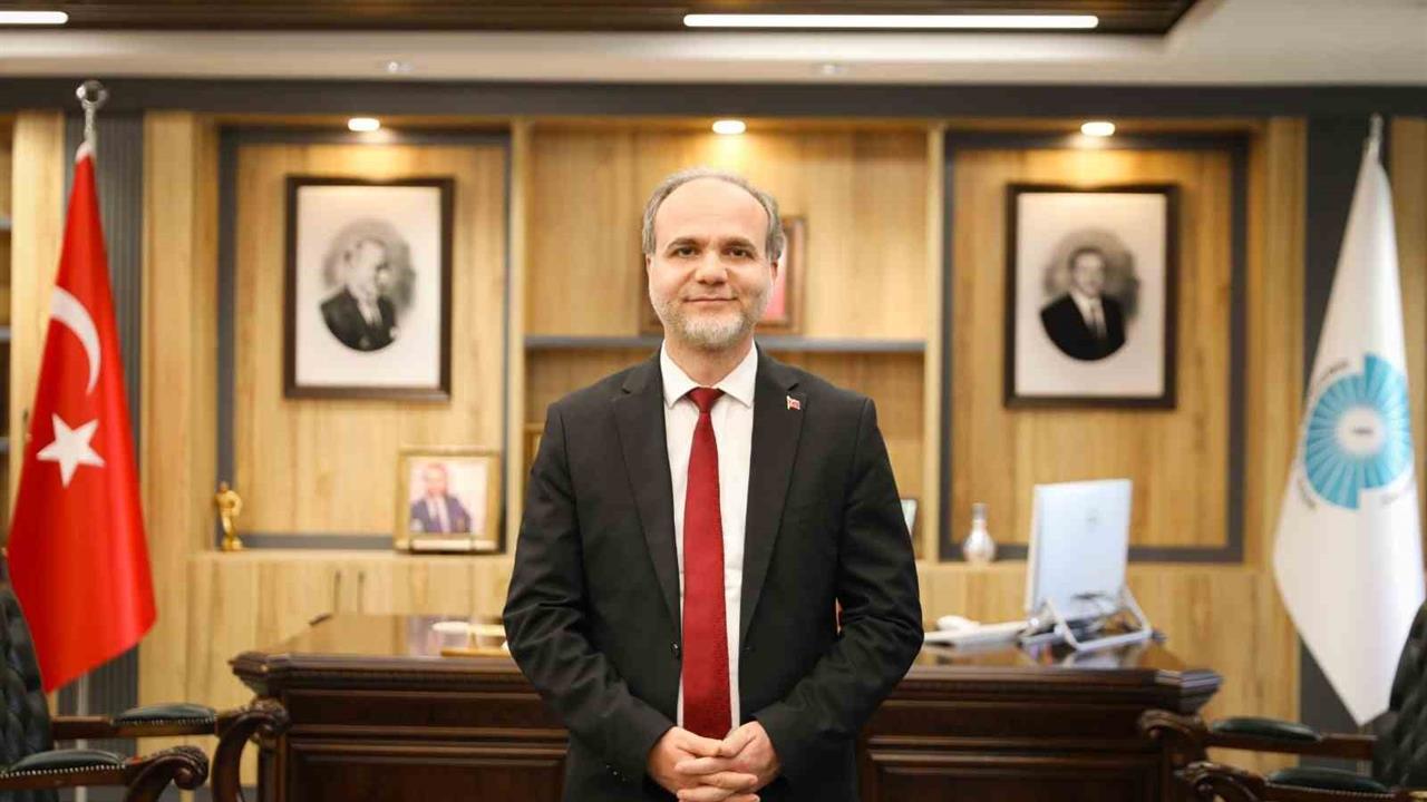 Niğde Ömer Halisdemir Üniversitesi Rektörlüğüne Prof. Dr. Hasan Uslu Yeniden Atandı