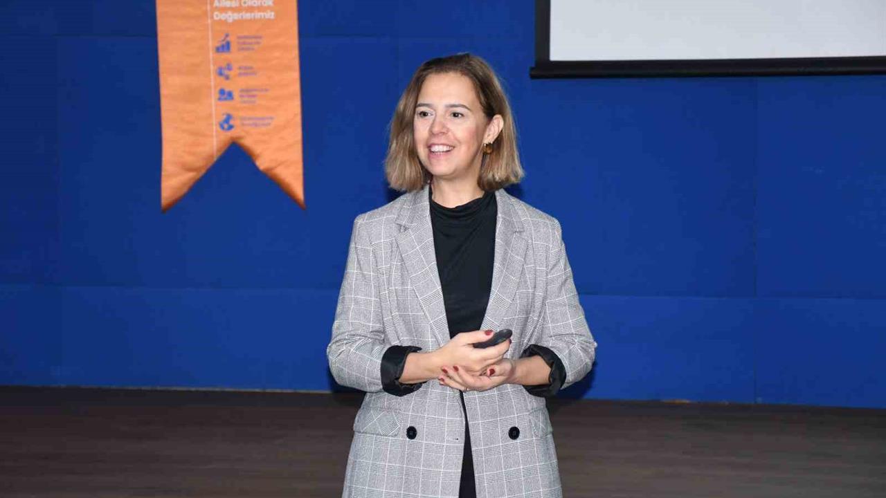 Bursa'da Yeşim Grup, TEV bursiyerleriyle anlamlı bir etkinlik gerçekleştirdi.