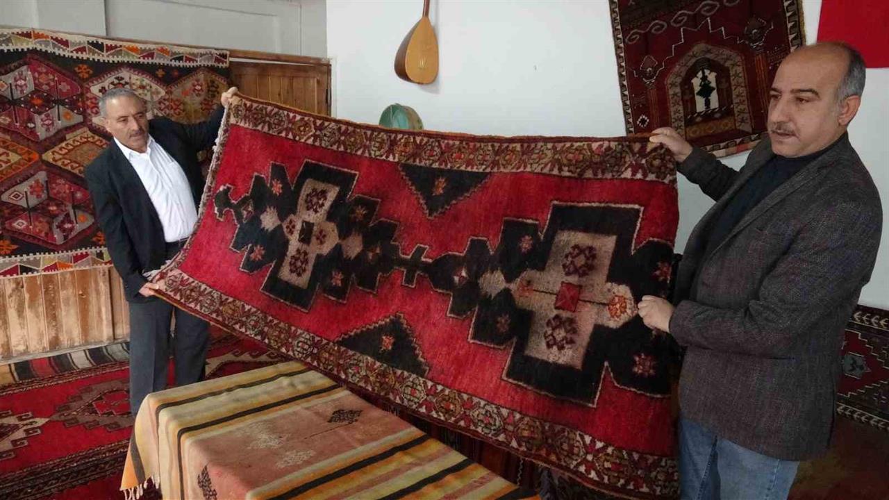 Malatya Akçadağ'da Üretilen Halılar ABD ve Uzak Doğu'ya İhraç Ediliyor