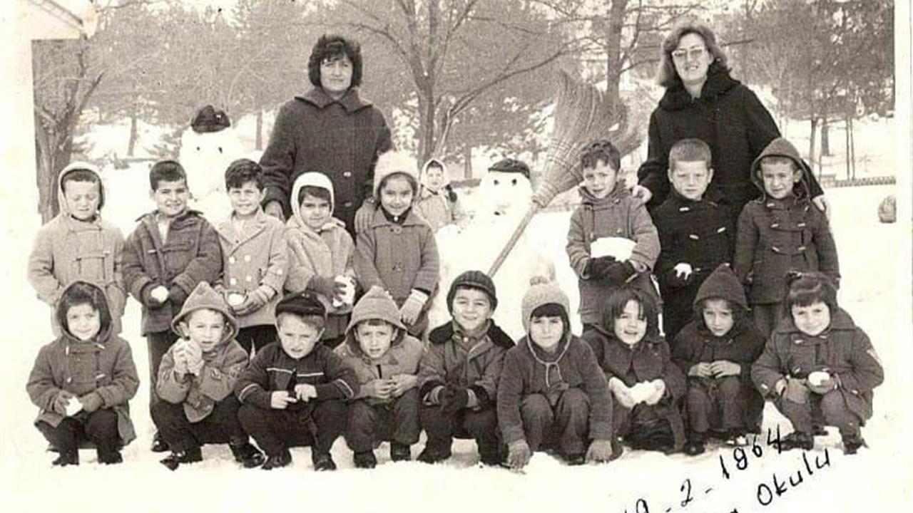Bolu'da 1975 Mezunları, 50 Yıl Sonra Buluştu ve Duygu Dolu Anlar Yaşadı