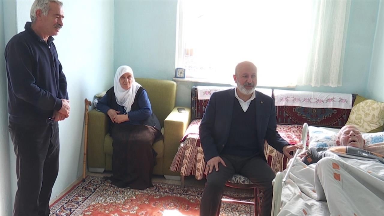 Kocasinan'da Yatağa Bağımlı Vatandaşlara Sağlık Desteği Sunuluyor