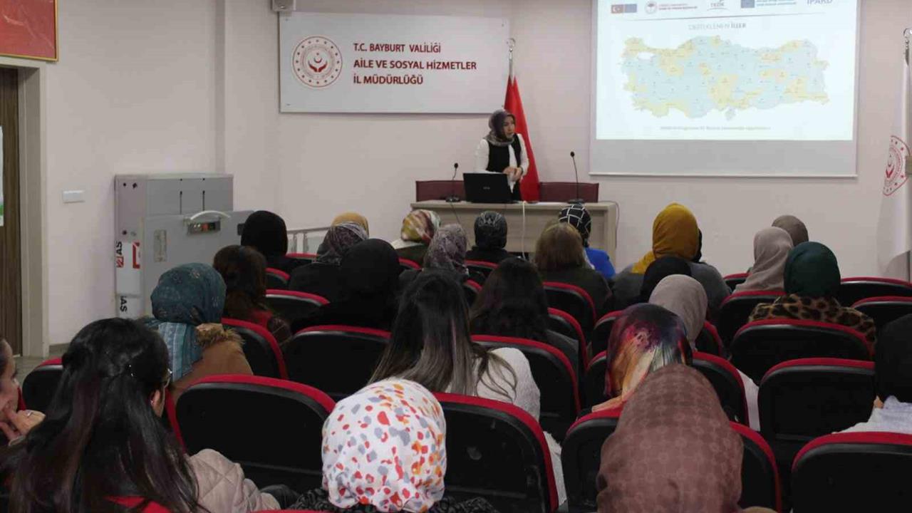 Bayburt'ta Kadın Kooperatifleri İçin IPARD Proje Eğitimi Verildi