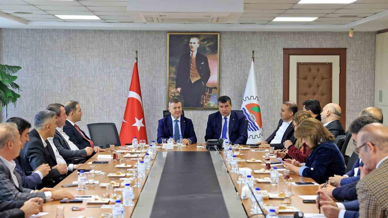 Mersin'de İş Dünyası, Doğu Anadolu'daki Yatırım Fırsatlarını Değerlendiriyor