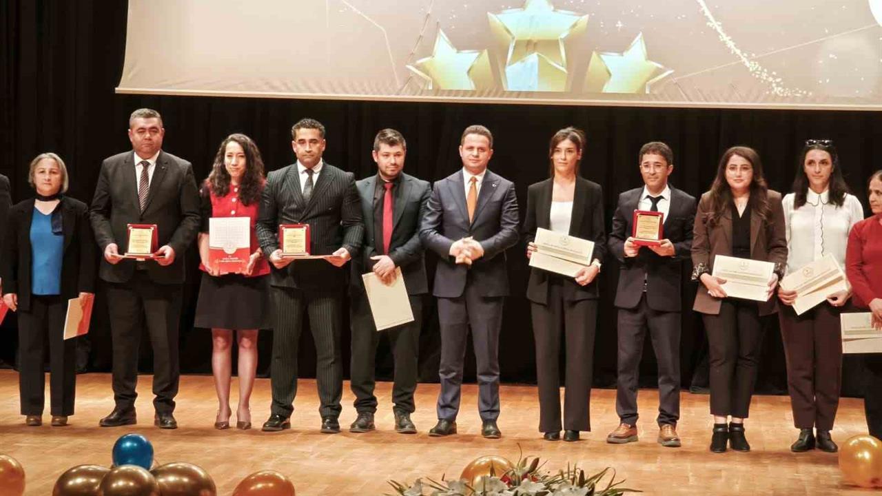 Muğla'da Eğitimde İyi Örnekler Yarışması ve Spor Turnuvası Ödül Töreni Gerçekleştirildi