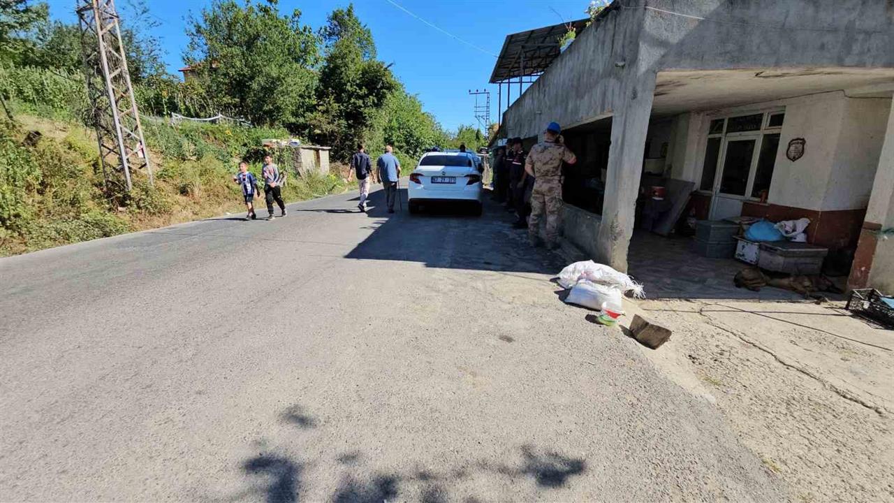 Zonguldak'ta İki Kardeş ve Babaannelerini Öldüren Erdeniz K. Hakkında Dava Açıldı