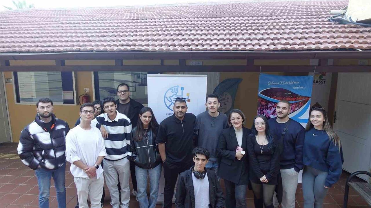 Alanya'da Gerçekleşen "Sosyal Medya 101" Eğitimi Öğrencilere Yönelikti