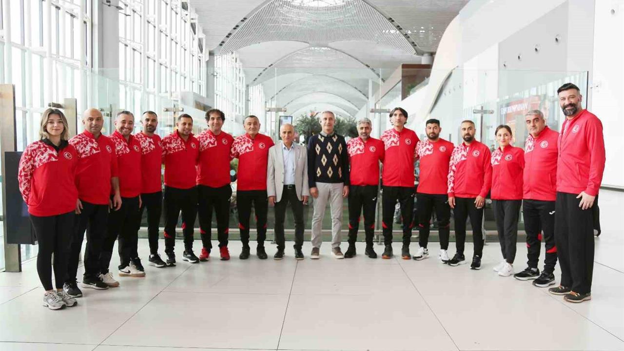 Atletizm Milli Takımı, İstanbul'dan Portekiz Lagoa'ya Hareket Etti