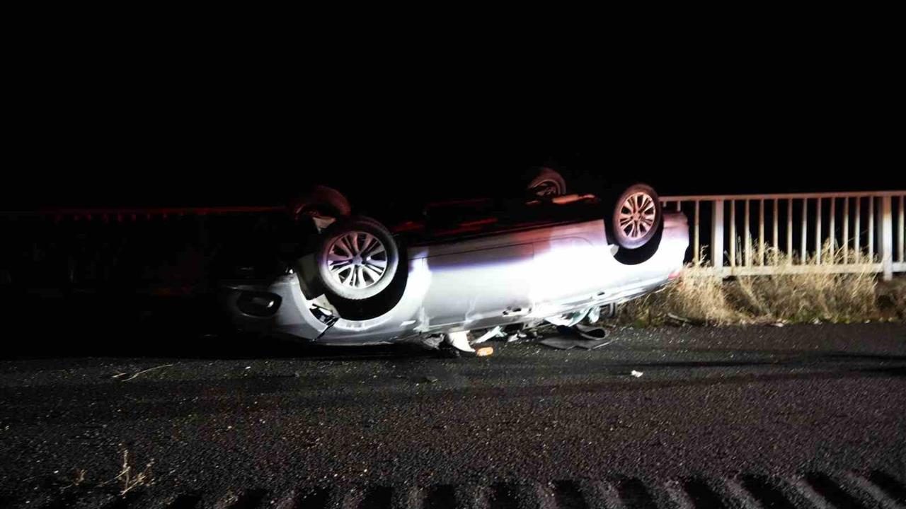 Gümüşhane Tekke Beldesi'nde Takla Atan Otomobilde 5 Kişi Yaralandı