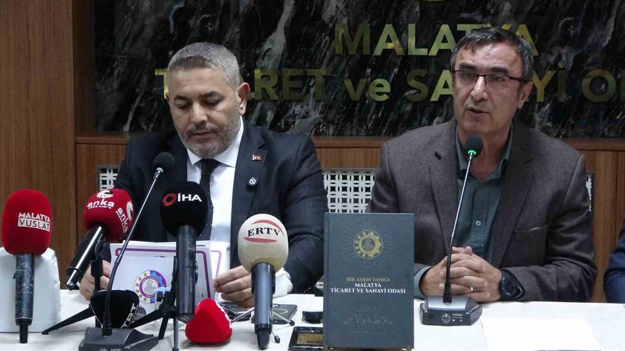 Malatya'da MTSO’nun 100 Yıllık Tarihini Anlatan Kitap Tanıtıldı