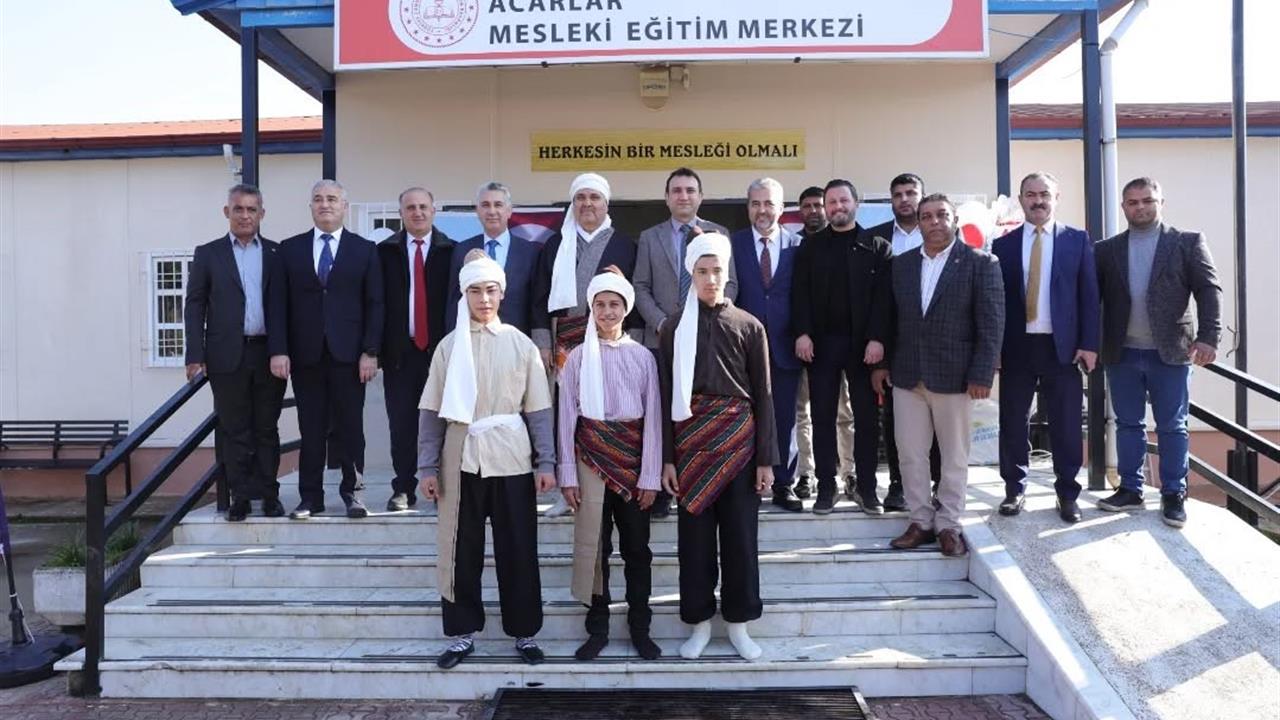Aydın İncirliova'da Acarlar Mesleki Eğitim Merkezi'nin Açılışı Gerçekleşti
