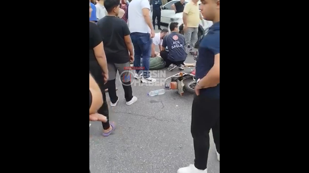 Akbelen Bulvarı’nda Motosiklettekiler Savruldu: 2 Yaralı