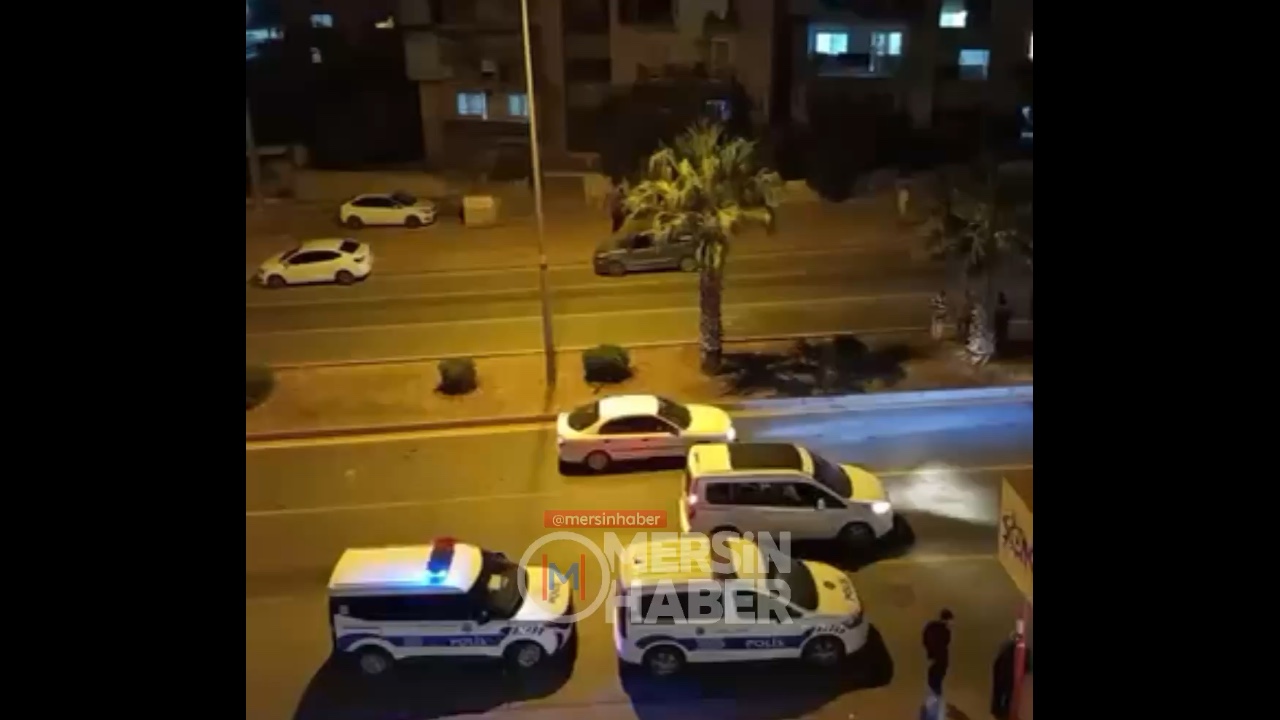 Toroslar Güneykent'te Akşam Saatlerinde Tartışma Kavgaya Dönüştü.. Video Haber