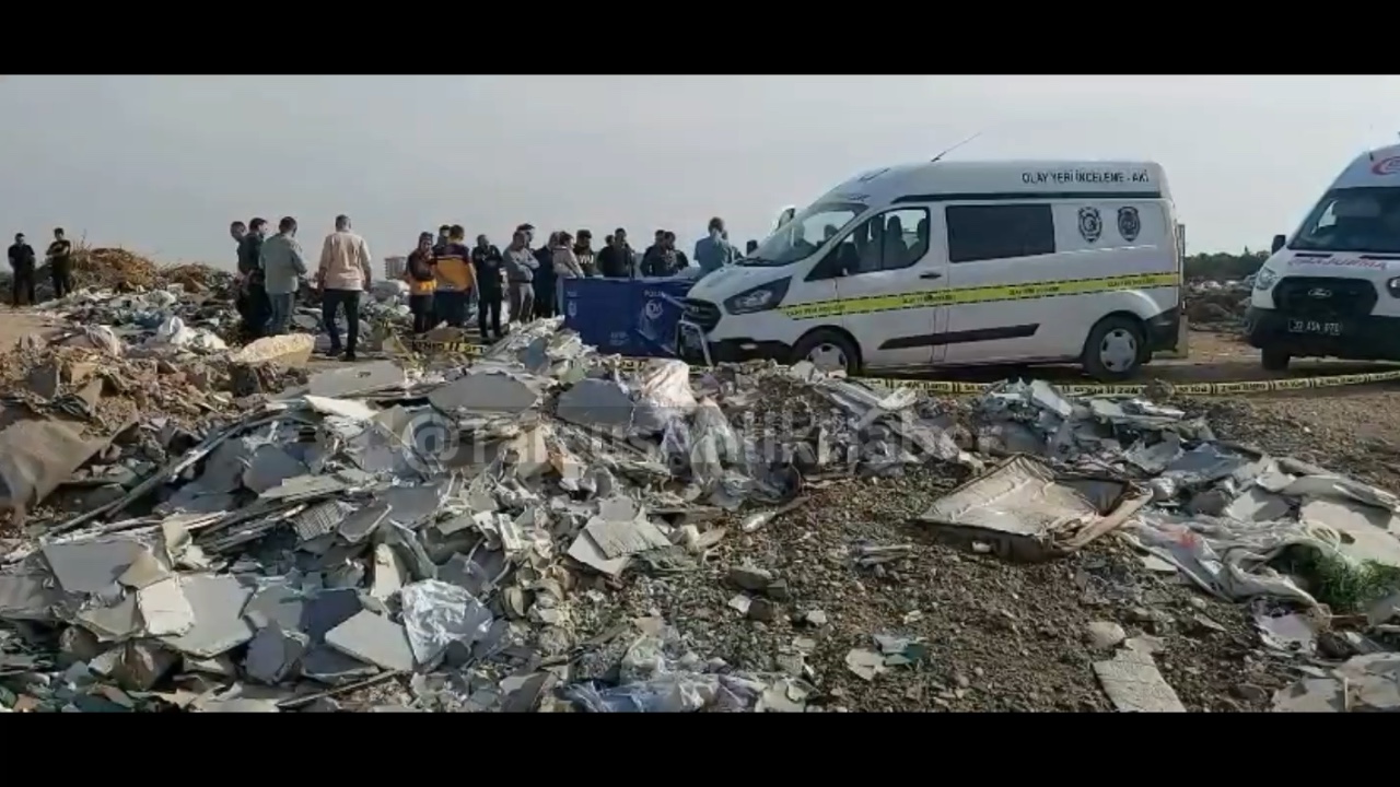 Mersin Tarsus'ta Bıçaklanarak Öldürülen Şahsın Cesedi Bulundu.. Video Haber